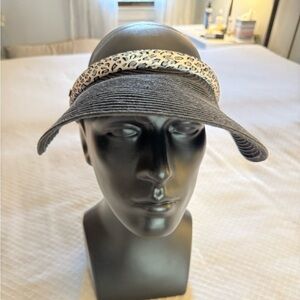 HBY Black Straw Wrap Around Sun Visor with leopard trim OS